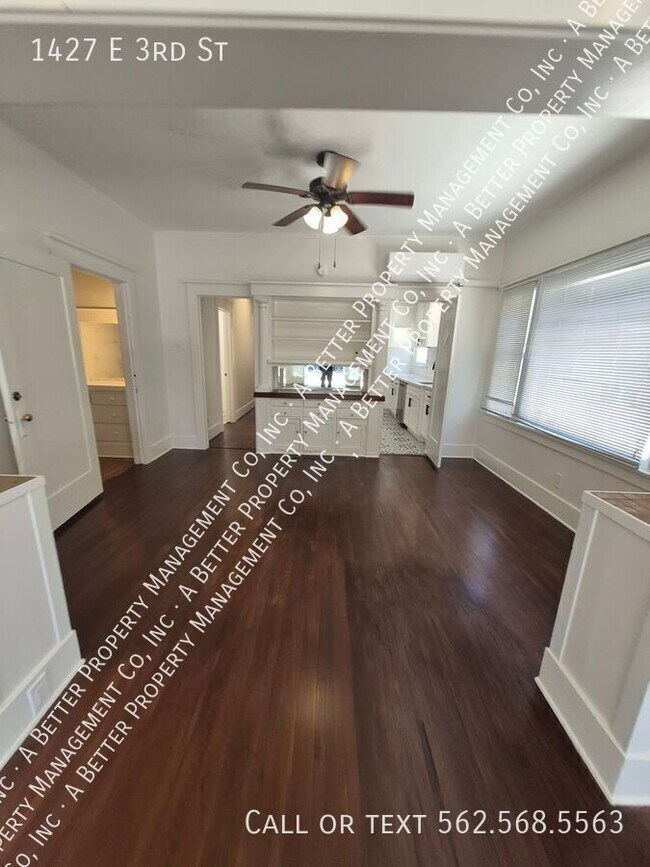 Foto del edificio - 1427 E 3rd St