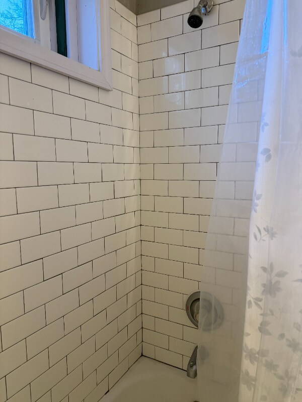 Foto del edificio - 340 Ellis Ave