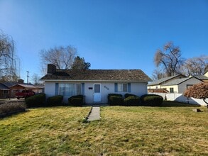 Building Photo - 506 N 24th Ave