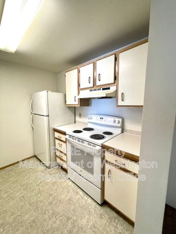 Foto del edificio - 975 Aberdeen Ave NE