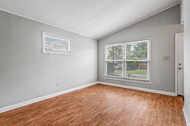 Building Photo - NE – Desirable Neighborhood, Brick Home, W...