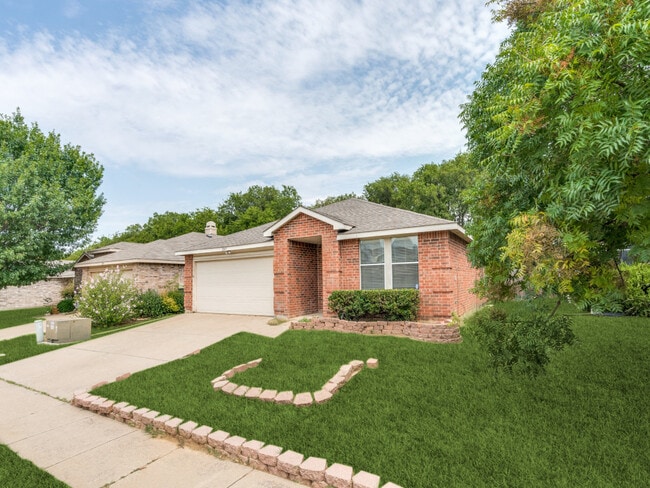 Photo - 2049 Shawnee Trail House