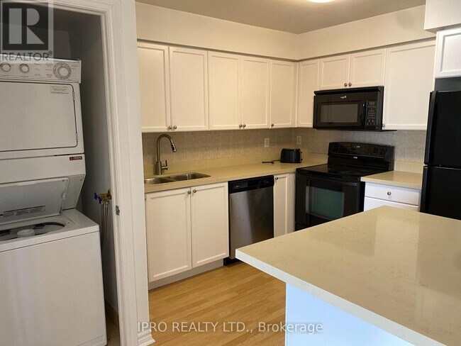 Building Photo - 3888-3888 Duke of York Blvd