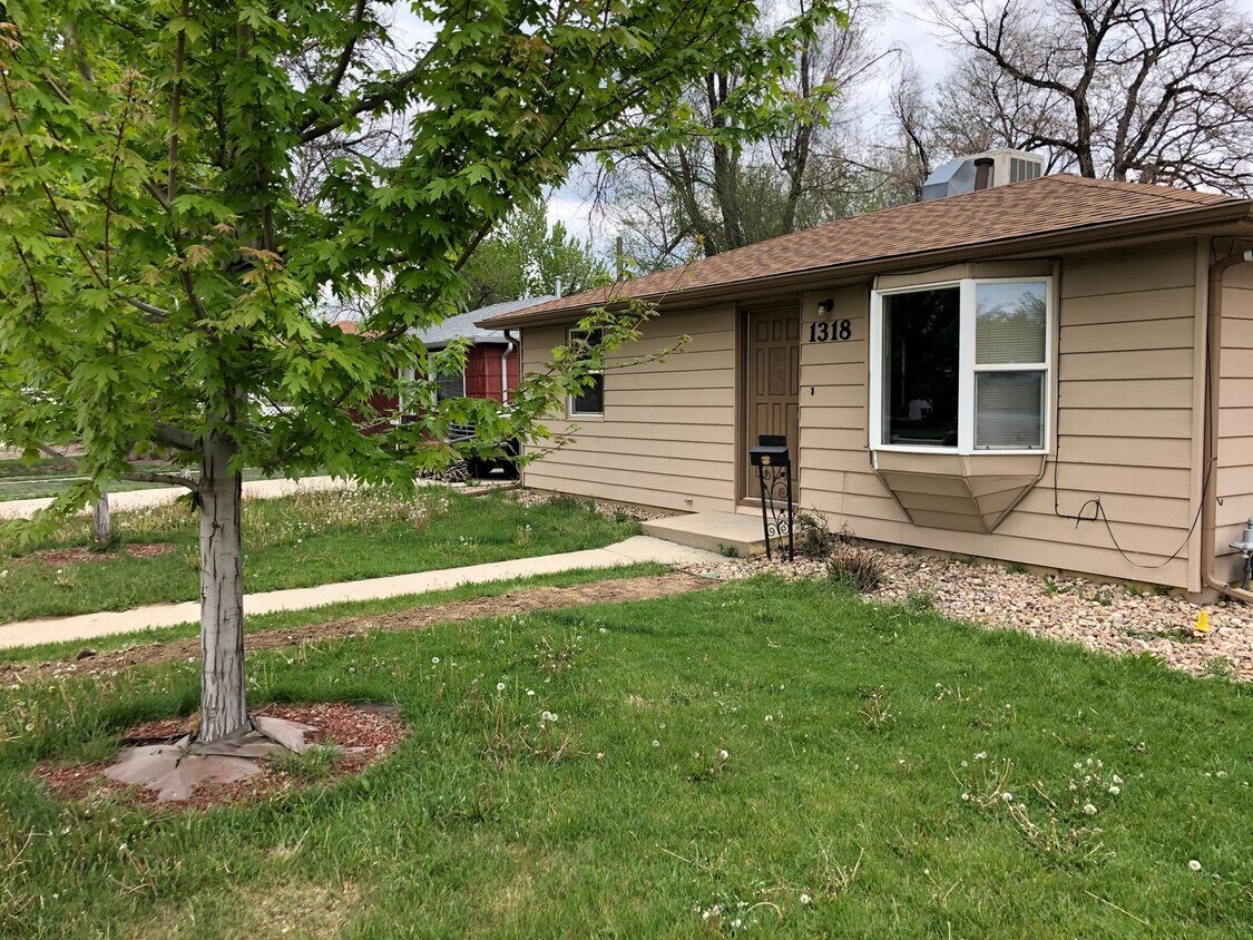 1318 Gay St, Longmont, CO 80501 House Rental in Longmont, CO