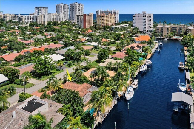 Building Photo - 3230 S Terra Mar Dr