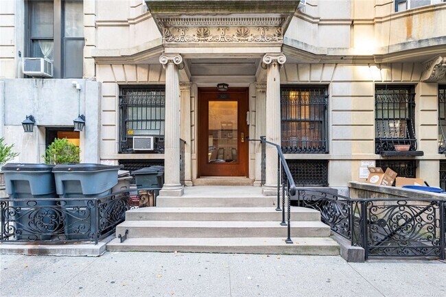 Foto del edificio - 341 W 87th St