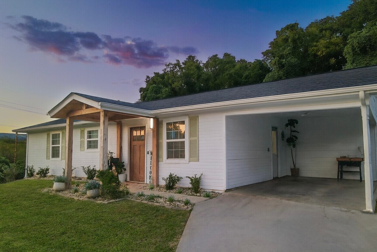 Foto principal - 154 Richland St