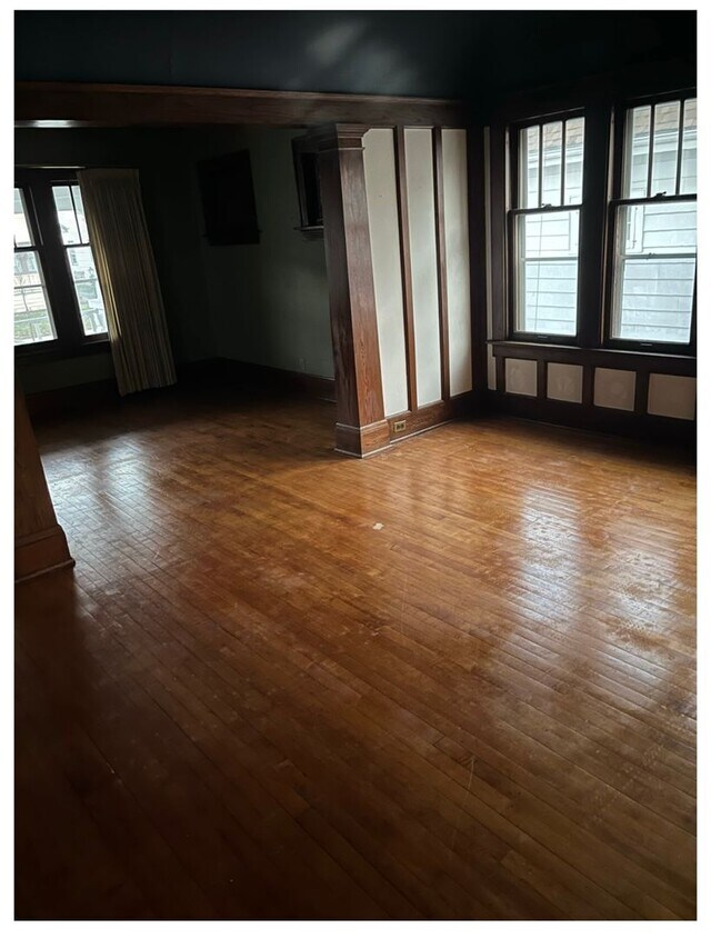 Foto del edificio - 2001-2003-2003 N 55th St