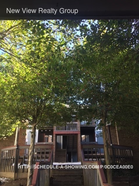 Foto del edificio - 5612 Farm Pond Ln