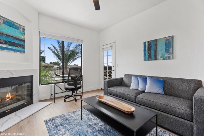 Foto del edificio - 15608 N 71st St