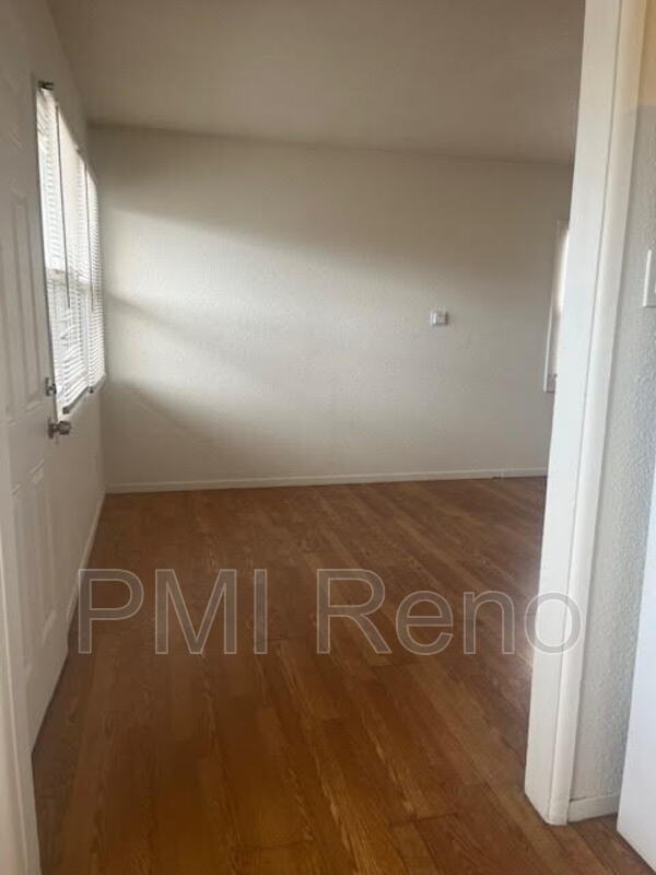 Foto del edificio - 356 Gould St