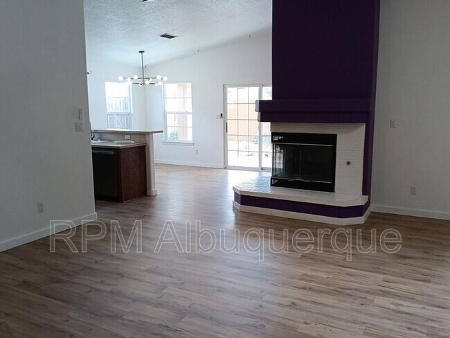 Foto del edificio - 6620 Evesham Rd NW