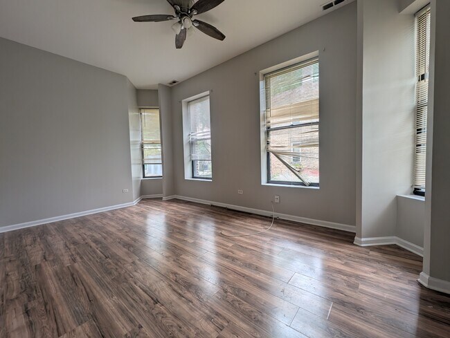 Foto del edificio - 5417 S Carpenter St