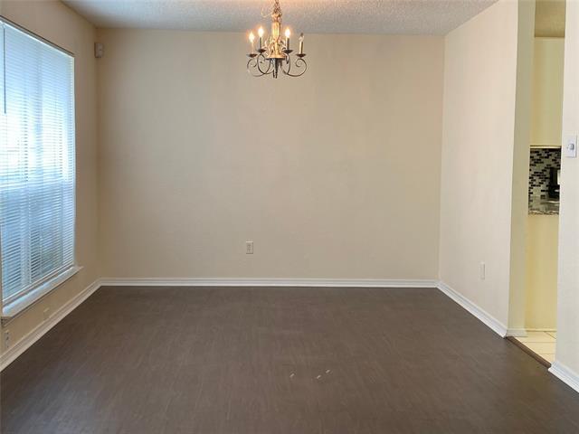 Foto del edificio - 7012 Escondido Dr