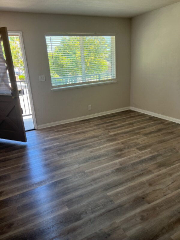 Foto principal - 1268 Chalmette Ave