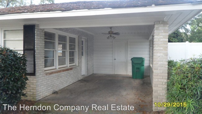 Building Photo - 3 br, 2 bath House - 1300 McRee Drive