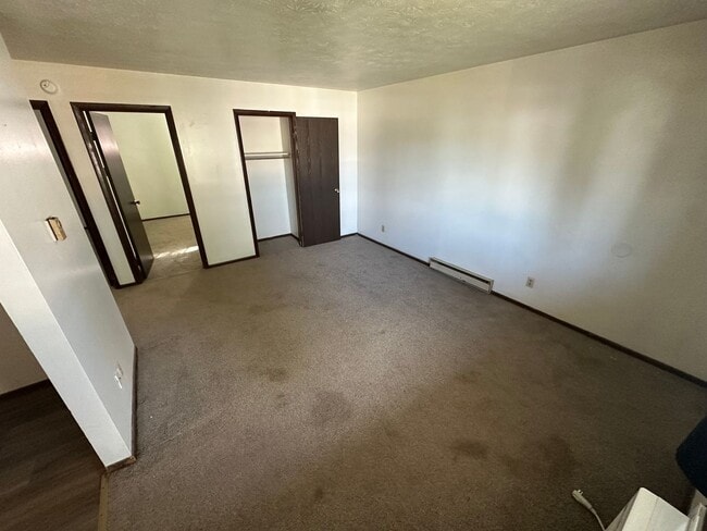 Building Photo - 3501 Elm St