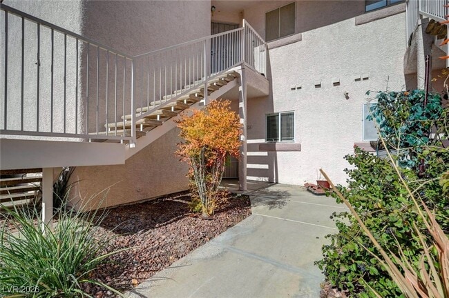 Building Photo - 4555 E Sahara Ave