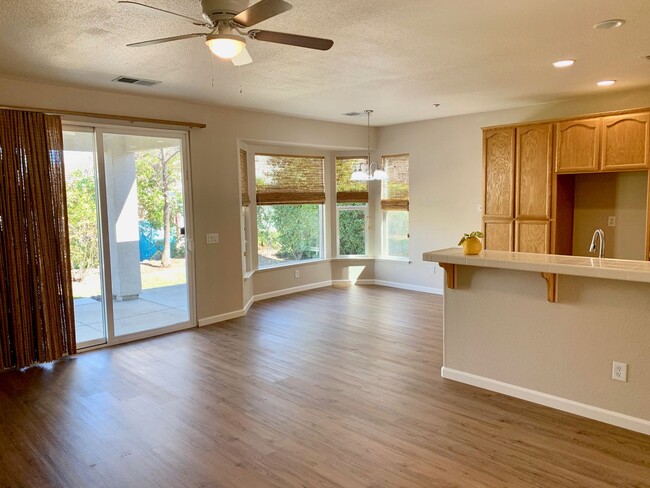 Foto del edificio - Recently Updated! 55+ Senior Living