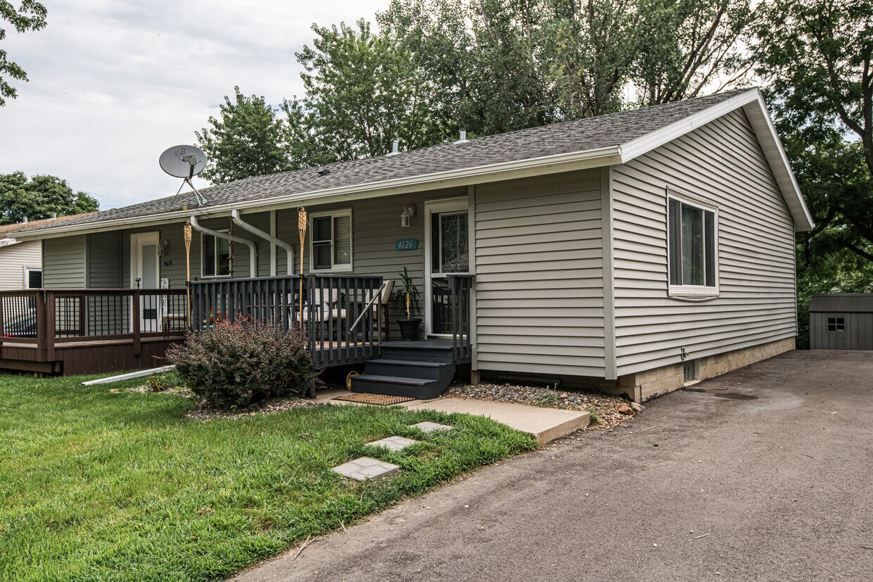 Primary Photo - 4626 13th Ave NW