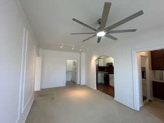 Building Photo - 5135 S Kenwood Ave