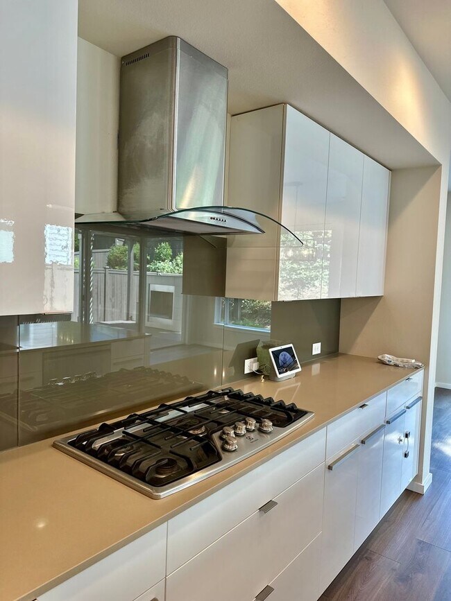 Foto del edificio - Luxury 4bed/2.5 bath home on Cul-de-sac!