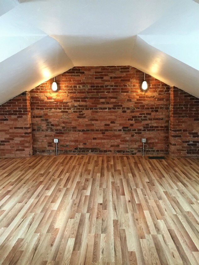 Foto principal - 3620 Bates St