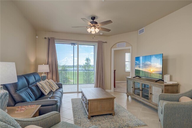 Foto del edificio - 5715 Double Eagle Cir