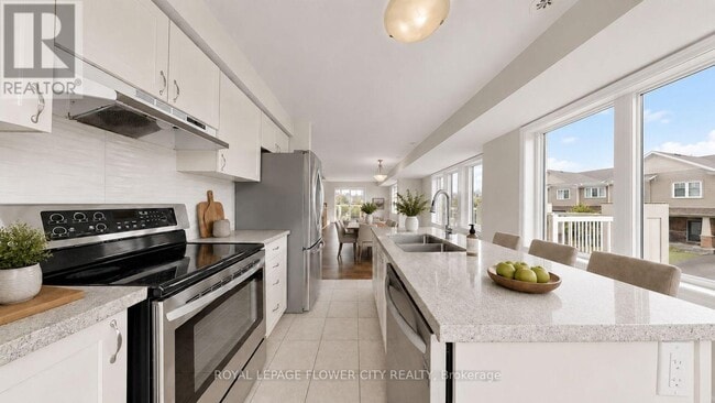 Building Photo - 2500 Hill Rise Ct