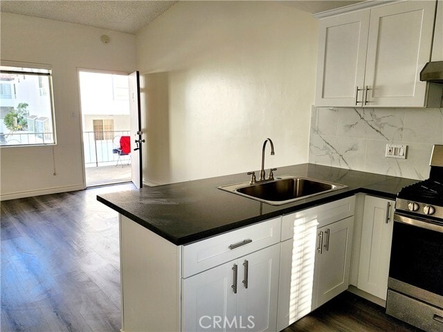 Building Photo - 208 N Catalina Ave