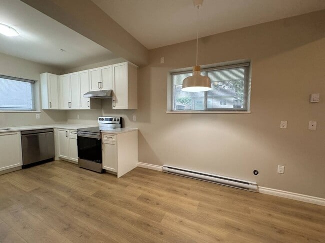 Photo du bâtiment - 21292 123 Av