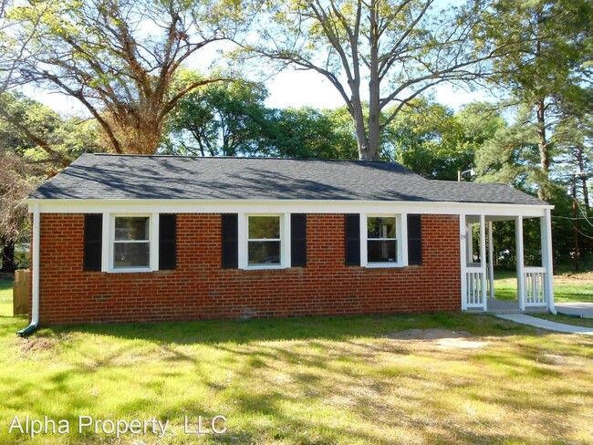 Building Photo - 2 br, 1 bath House - 19 Ridgeway Drive
