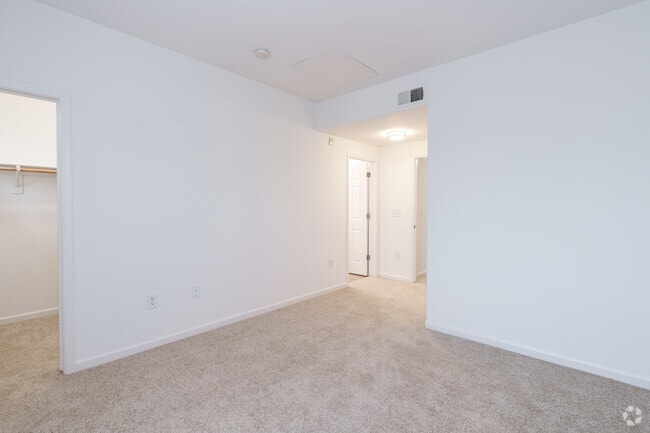 3BR, 2BA - 1199SF - Bedroom - Cornerstone Apartments