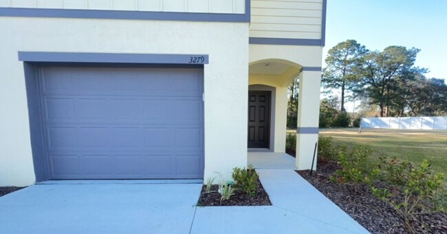 Foto del edificio - 3 BR 2.5 BA Brand New Townhome- TROUT RIVE...