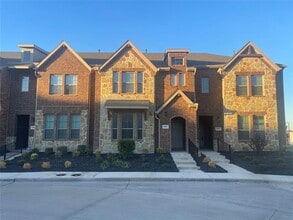 Building Photo - 2021 Crooked Bow Dr