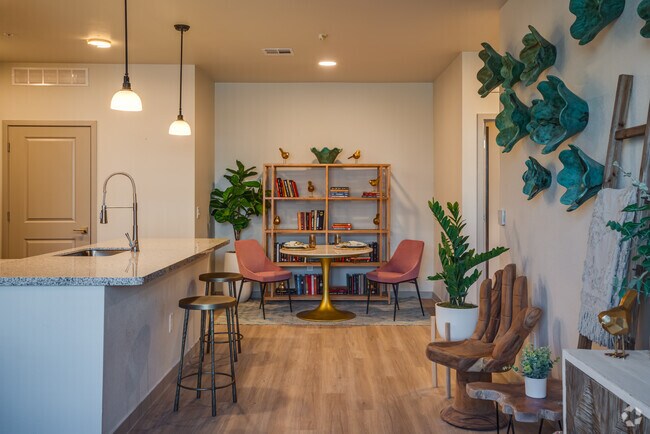 1 BR, 1 BA - 783SF - Grayson Place