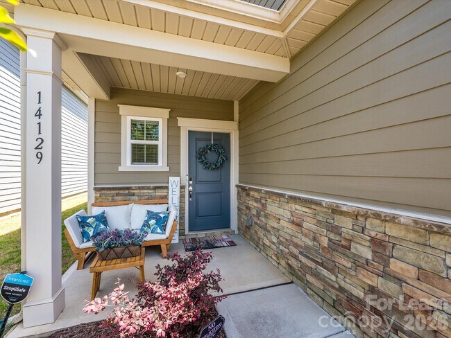 Building Photo - 14129 Canemeadow Dr