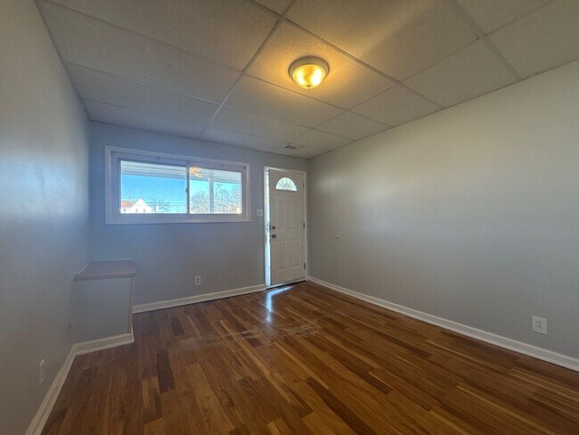 Foto del edificio - Beautiful Two-Bedroom House In Dundalk