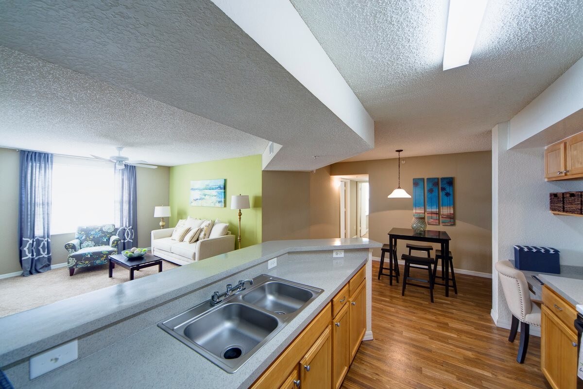 Gregory Cove Apartments Jacksonville, FL