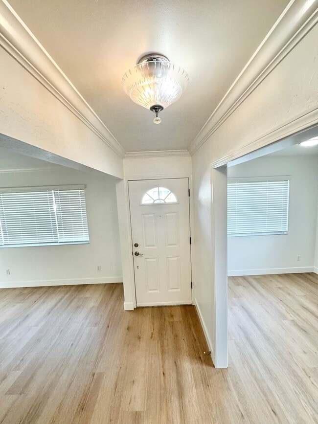 Photo - Castro Valley 2BD/1.5BA, 2 Story Duplex with Shared Garage House