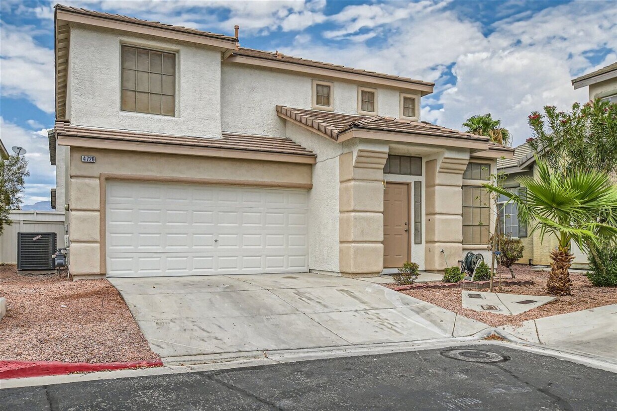 Foto principal - 4726 English Lavender - Gated community! R...