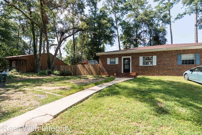 Building Photo - 2 br, 1.5 bath House - 2592 Panther Creek ...