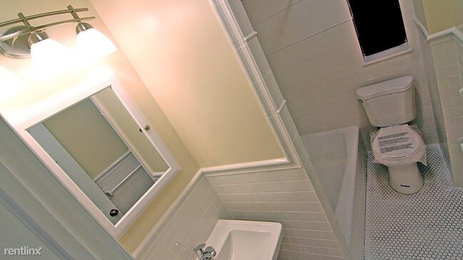 Foto del edificio - 315 E 167th St