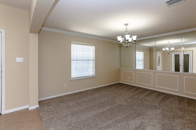 Building Photo - 5805 Calc Stone Dr