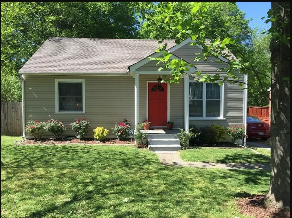 Charming Home with the Red Door - 406 Lanier Dr