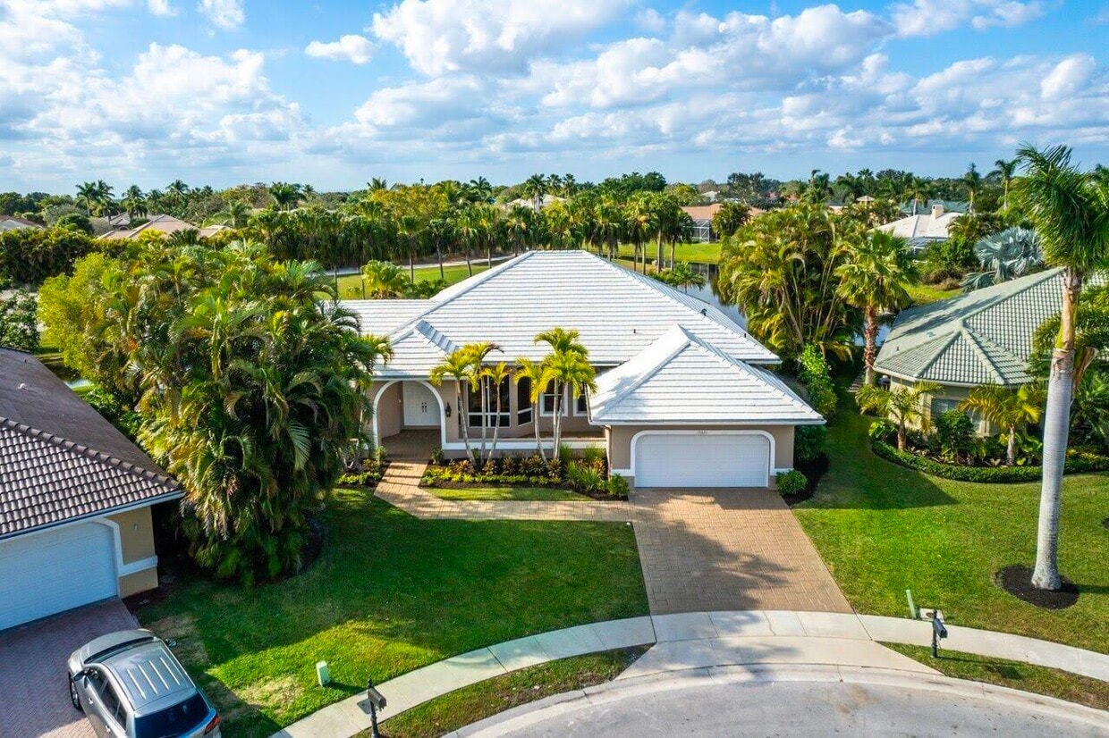 Foto principal - 15621 Latina Pl