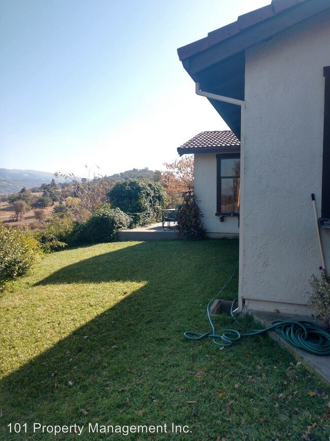 Foto del edificio - 3 br, 2 bath House - 4760 Burke Hill Dr