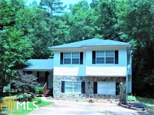 Primary Photo - 4 br, 2 bath House - 225 Thomas Jefferson Dr
