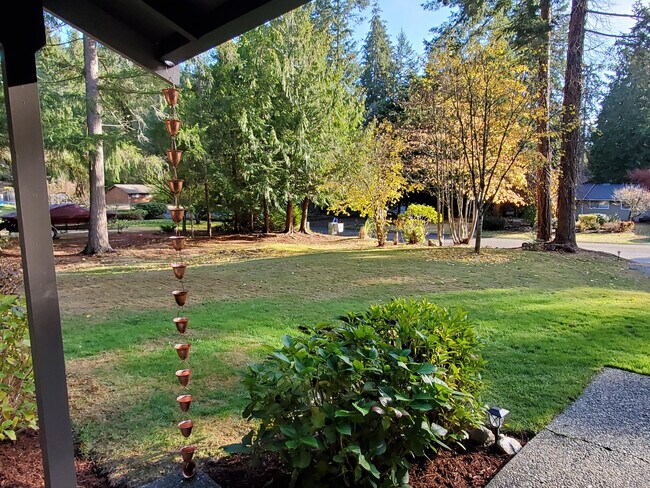 front yard - 13469 NW Spirit Ct W