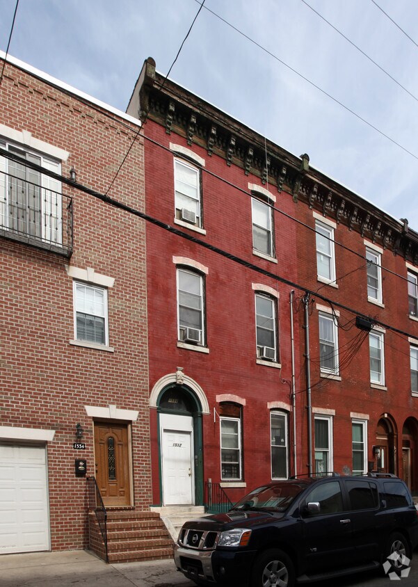 Building Photo - 1532 S 6th St